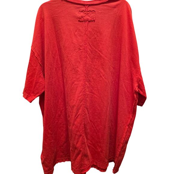Free People We The Free Red Oversized Devon Tee Shirt Size Medium NWOT - Picture 2 of 6